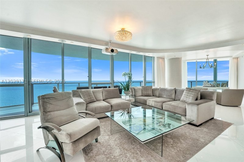 Condo for sale at Ocean Palms 2208