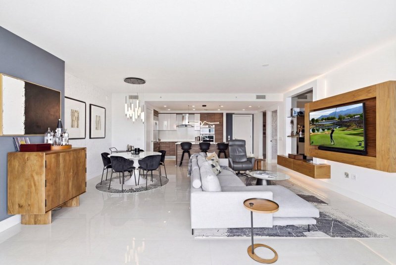Condo for sale at 100 Las Olas 2802