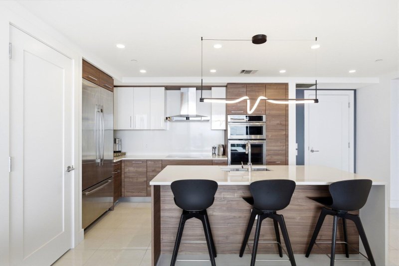 Condo for sale at 100 Las Olas 2802