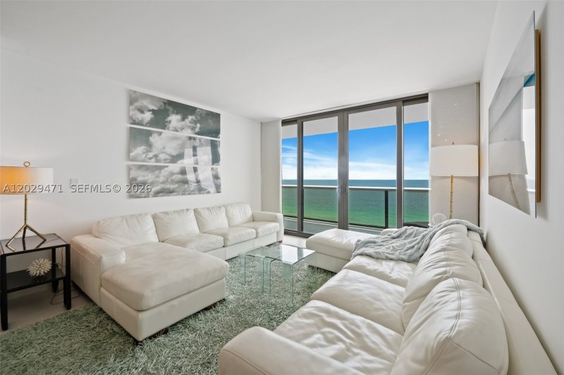 Apartment for rent at The Waves Condo 1208