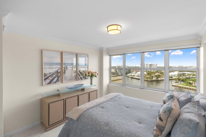 Condo for sale at Coral Ridge Towers North 806