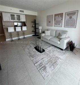 Alquiler de apartamento en 1800 Biscayne Plaza 1709
