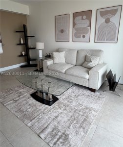 Alquiler de apartamento en 1800 Biscayne Plaza 1709
