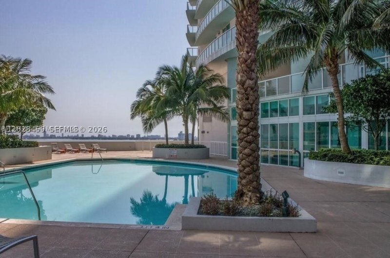 Condo for sale at Quantum 2415
