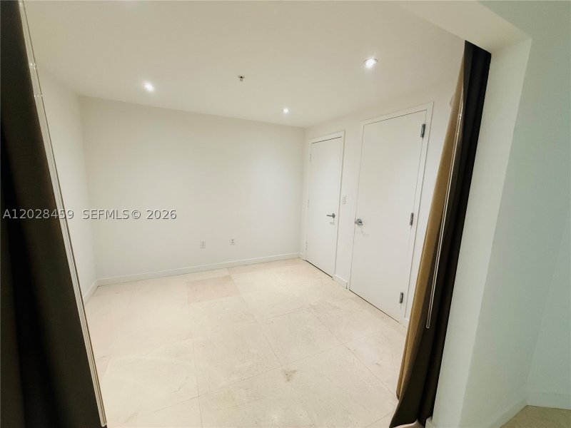 Condo for sale at Quantum 2415