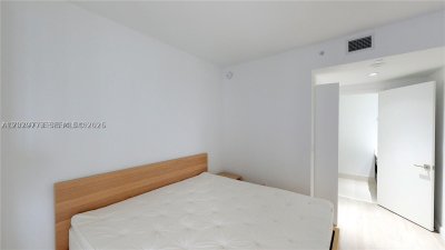 Comprar apartamento no Brickell Heights West 3409