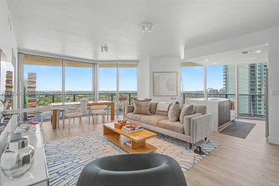 Aria on The Bay Apt #3101