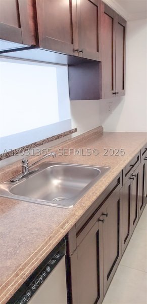 Apartment for rent at Grandview Palace 919