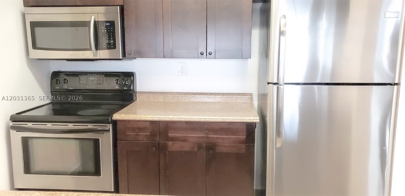 Apartment for rent at Grandview Palace 919