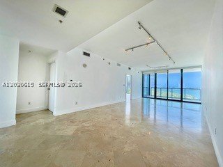 Apartment for rent at Blue Condominium 3110
