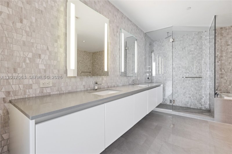 Comprar apartamento en Brickell City Centre Rise 2302