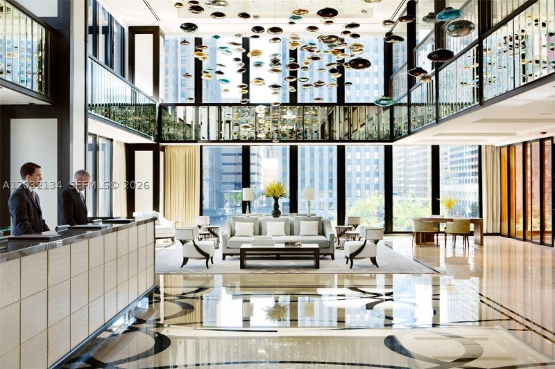 Alquiler de apartamento en Roney Palace 843