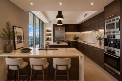 Comprar apartamento no 900 Biscayne PH6205