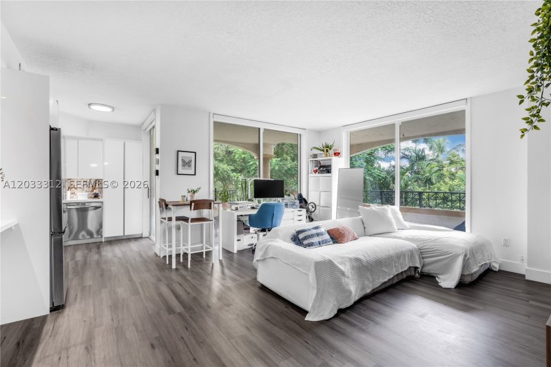 Apartment for rent at Villa Brickell 33
