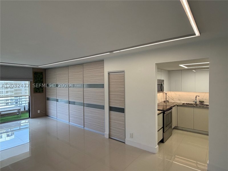 Condo for sale at Parc Central Aventura 1109