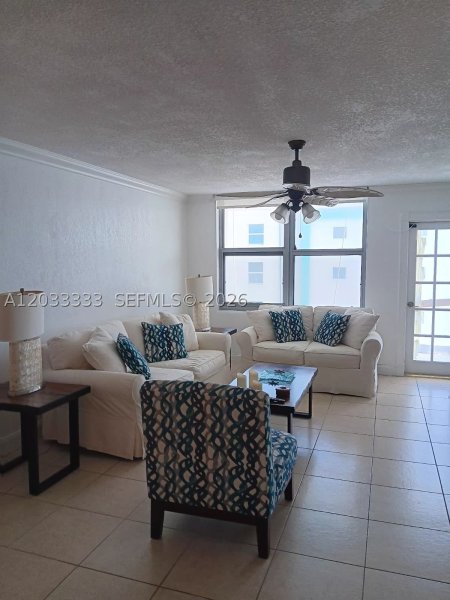 Apartment for rent at Four Winds Condo 1206