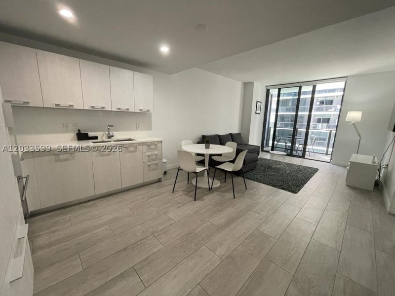 Comprar apartamento en Brickell Heights East 1407