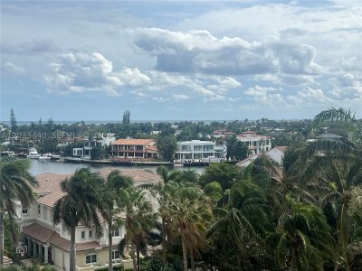 Aluguel de apartamento no Atlantic Three at The Point 702