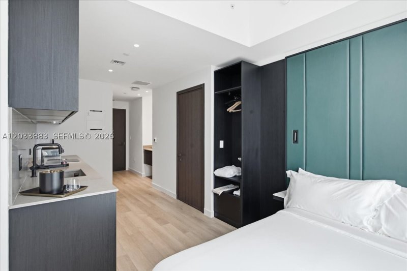 Condo for sale at E11EVEN Hotel & Residences 4212