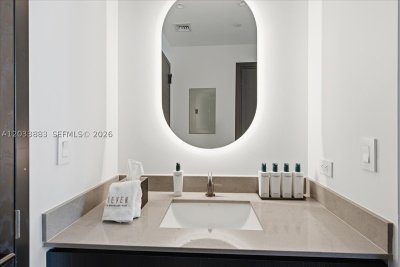 Comprar apartamento en E11EVEN Hotel & Residences 4212