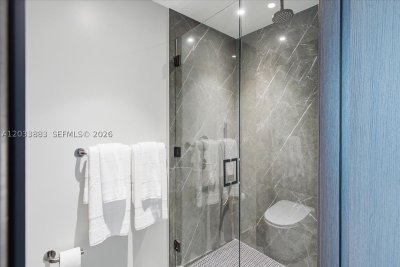 Comprar apartamento en E11EVEN Hotel & Residences 4212