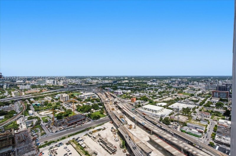 Condo for sale at E11EVEN Hotel & Residences 4212