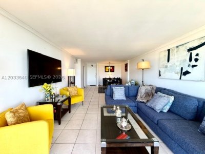 Comprar apartamento en Waterside Towers 704