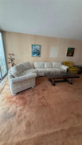 Condo for sale at Winston Towers 911