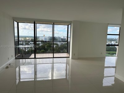 Coronado I