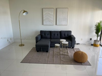 Aluguel de apartamento no Coronado I
