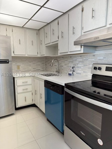 Apartment for rent at Coronado I