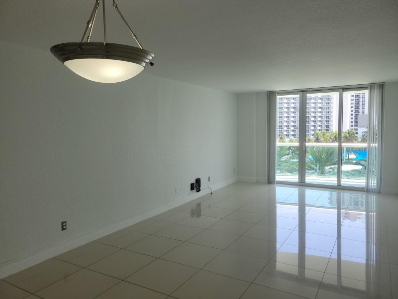 Condo for sale at Ocean Reserve 623