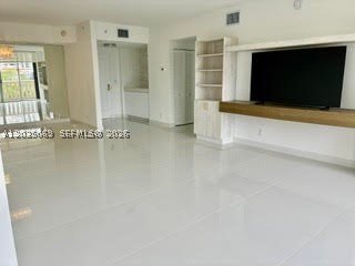 Aluguel de apartamento no 3000 Williams Island 603