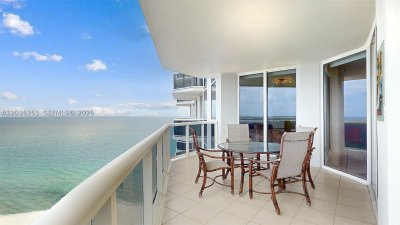 Aluguel de apartamento no Blue Diamond Condo 2708