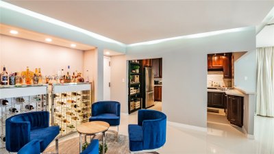 Aluguel de apartamento no Royal Embassy 7A