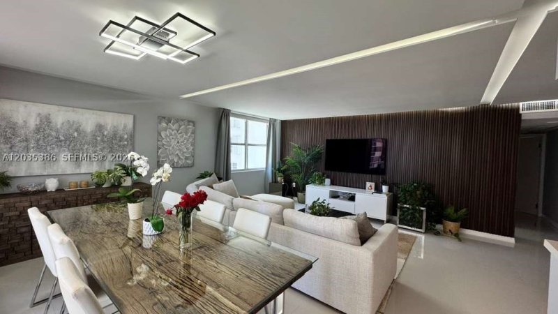 Apartment for rent at Royal Embassy 7A