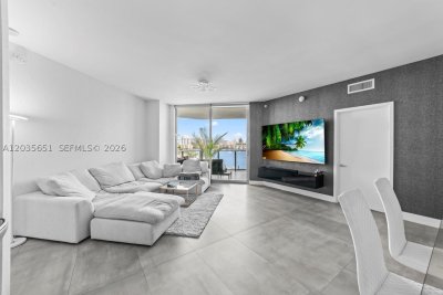 Comprar apartamento en Marina Palms Yacht Club 503