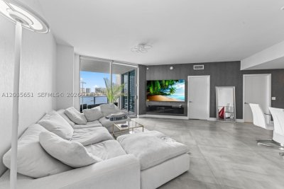 Comprar apartamento en Marina Palms Yacht Club 503