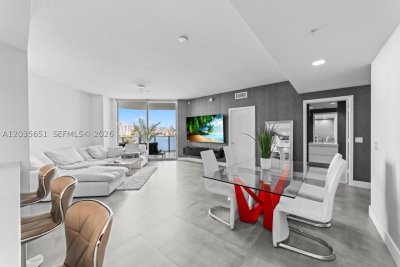 Comprar apartamento en Marina Palms Yacht Club 503