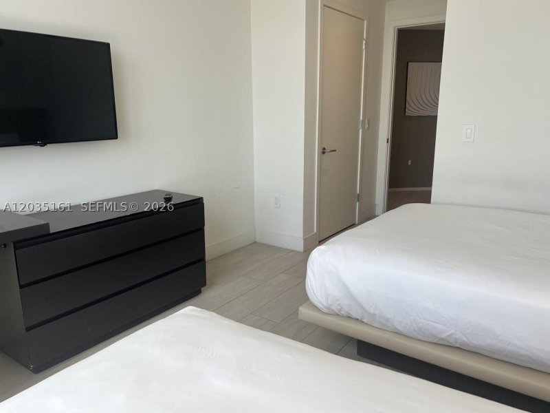 Condo for sale at Hyde Beach House R2402