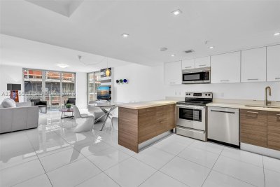 Alana Bay Harbor Island Apt #802
