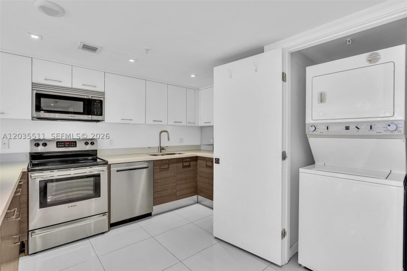 Alquiler de apartamento en Alana Bay Harbor Island 802
