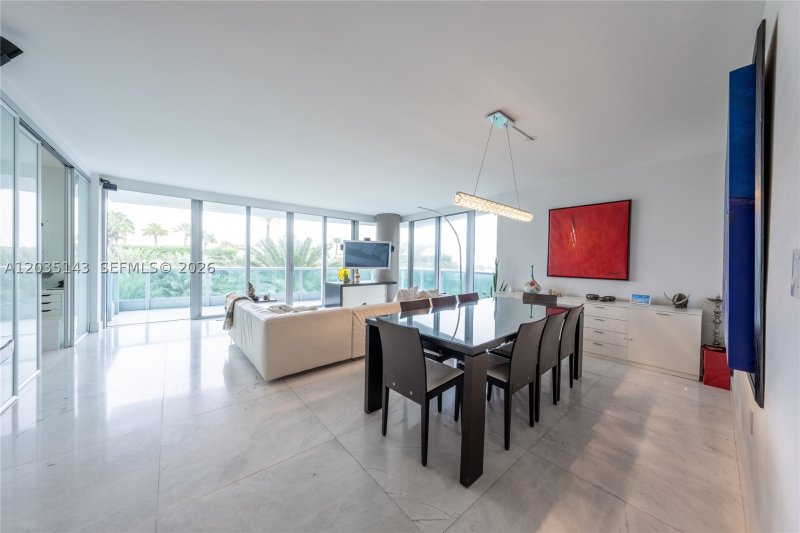 Apartment for rent at Azure 403