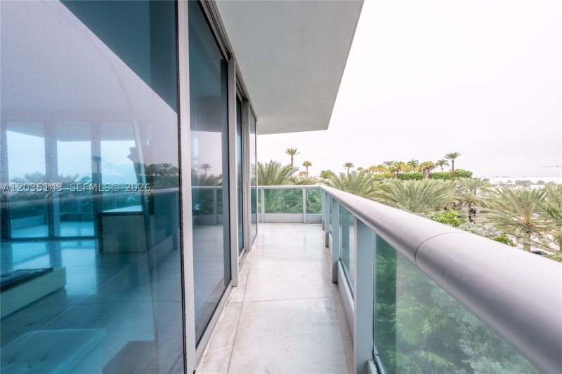 Apartment for rent at Azure 403