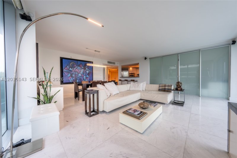 Apartment for rent at Azure 403