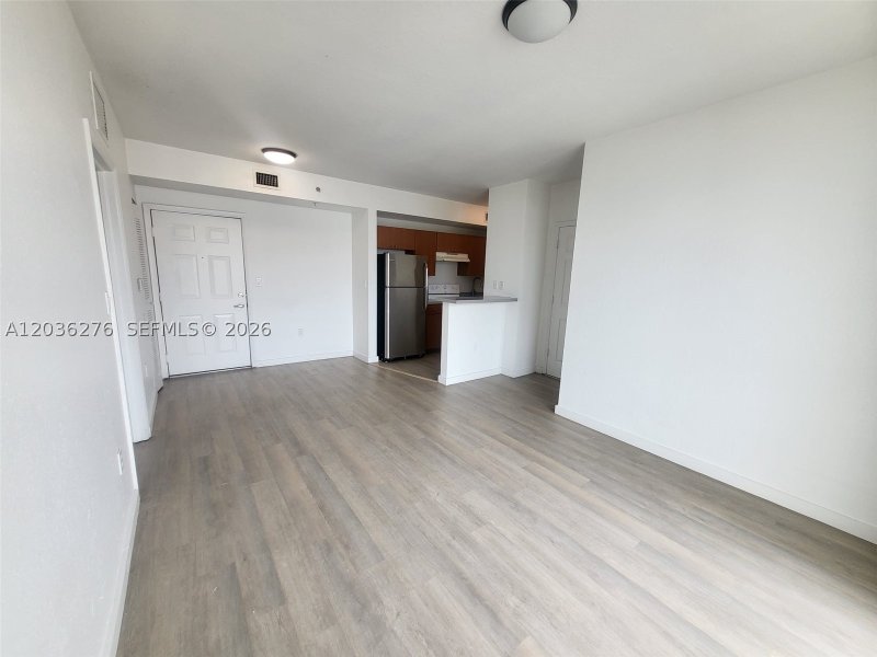 Apartment for rent at Season One Brickell 703