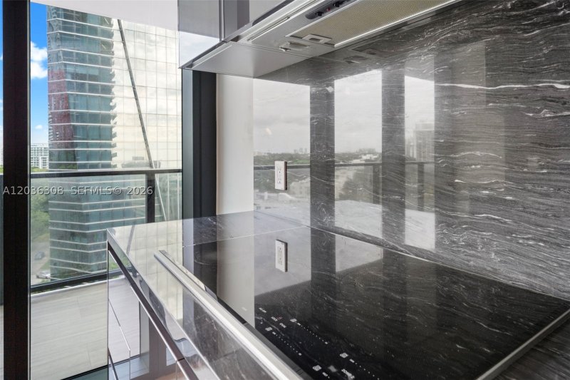 Condo for sale at Echo Brickell 1005