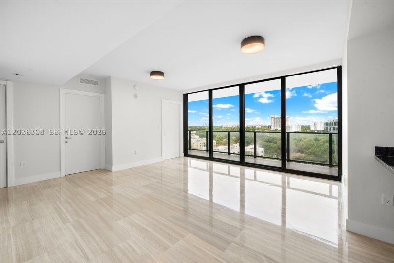 Condo for sale at Echo Brickell 1005