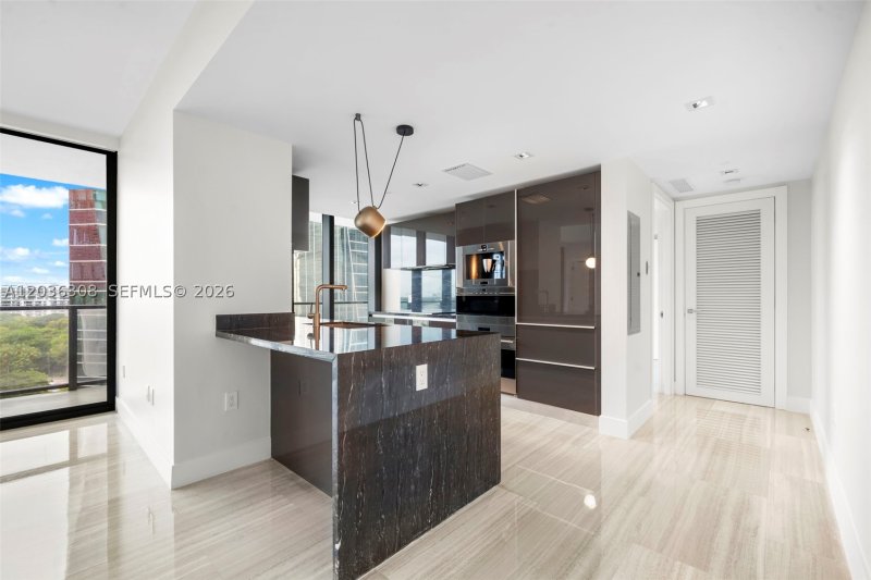 Condo for sale at Echo Brickell 1005