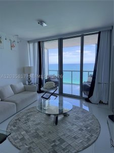 Aluguel de apartamento no Jade Ocean 1906